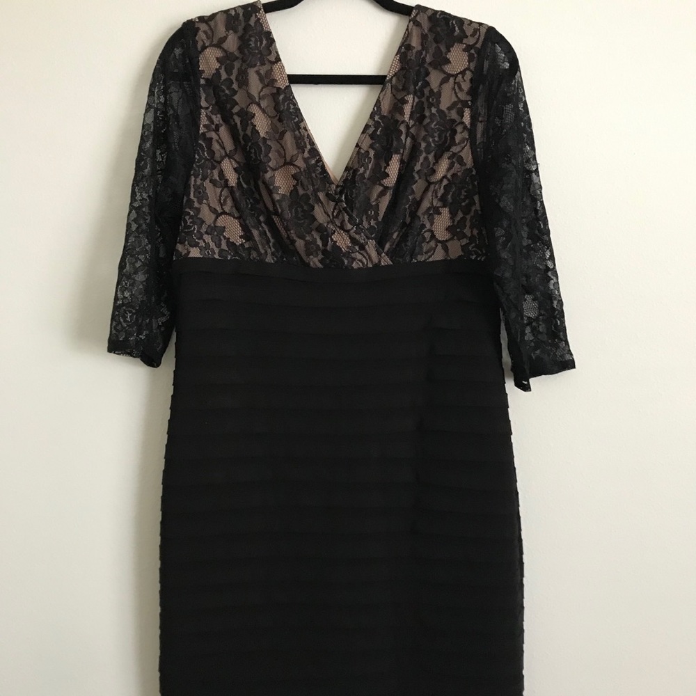 Elegant long-sleeve dress